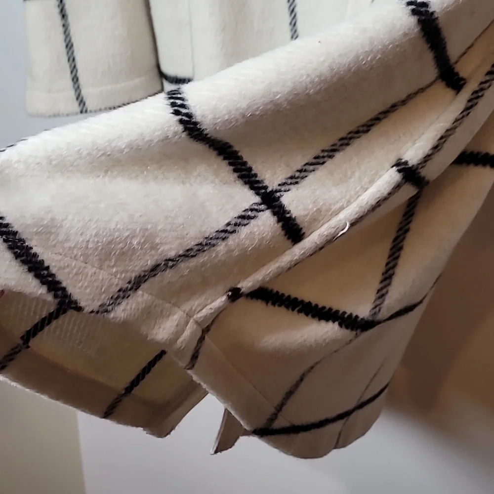 Nordstrom Melloday Ivory & Black Grid like patternJacket with Side Seam Pockets - Picture 15 of 16